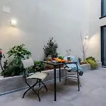 Suiteprince 아파트 *